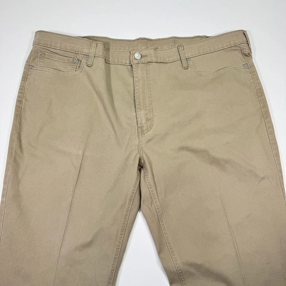 Levi's 541 Athletic Taper Khaki Pants Mens 46x34 Measures 46x32 Stretch Big Tall